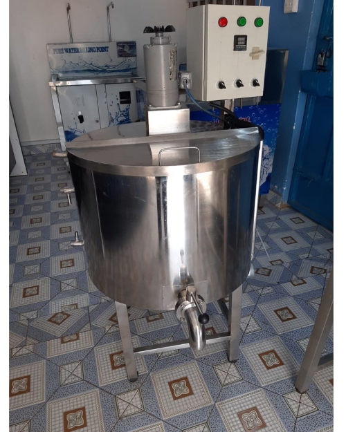 Milk pasteurizer machine 100 litres Best prices in Kenya Have you had problems pasteurizing milk? Buy this Milk Batch Pasteurizer from Trivon Trading and your problems will be sorted. Our milk Pasteurizer are KEBS and other bodies compliant and we have been manufacturing them for over 5 years so you can be sure of the best quality. We are located along Thika Super Highway Road Ruiru, Kimbo opposite NIBS college. Call us /WhatsApp us: on 0790 145 145