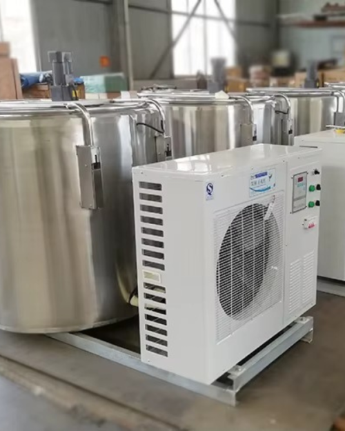 The Milk Chiller 300L is designed for small-scale dairy farmers, milk shops, and cooperatives that require efficient cooling and storage of fresh milk. With a capacity of 300 liters, this compact chiller ensures milk stays safe, hygienic, and fresh until collection or sale. Made from food-grade stainless steel (SS304), the Milk Chiller 300L provides durability, hygiene, and easy cleaning. Its smooth internal finish allows for effective sanitation, while the robust structure ensures long service life even in demanding environments. The chiller uses a high-efficiency compressor system to quickly cool milk to 4°C — the industry standard for preventing bacterial growth. Gentle agitation technology keeps milk uniformly mixed, preventing cream separation and ensuring consistent quality.